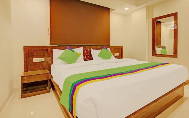 Treebo Trend Emblem Suites - photo 3