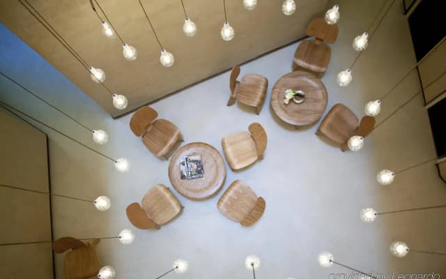 NU Hotel - photo 2