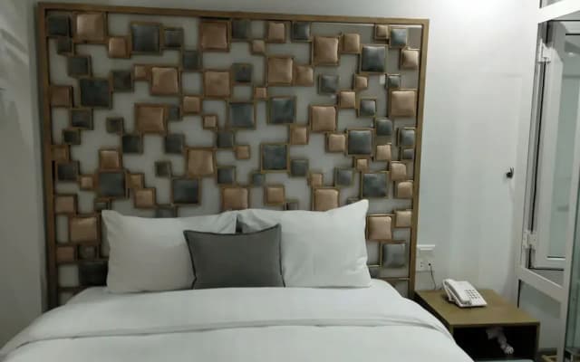 Mai Hotel - photo 4
