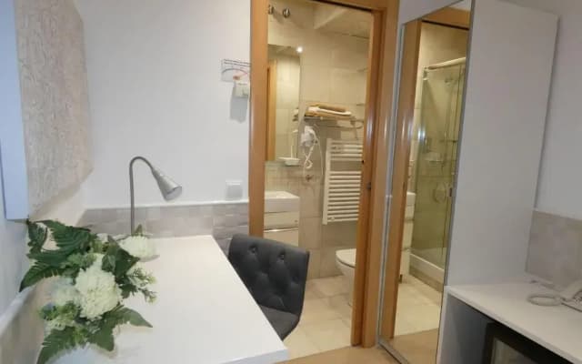 Hostal House - photo 5