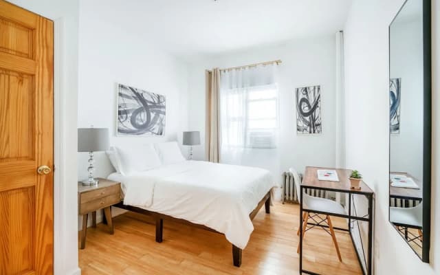 102-1a Best Value 2BR Apt Near Central Park - photo 3