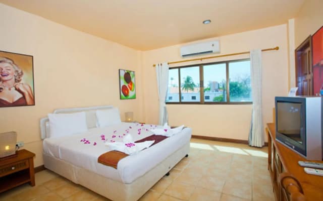 Bangla Star Hotel - photo 2