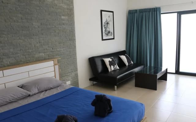 Blue Midnight Hostel - photo 5
