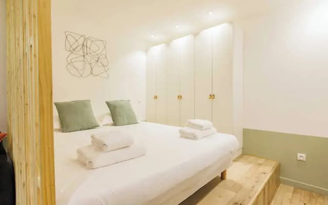 Cozy Appartement- 1br/3p - Arts-et-metier - photo 3