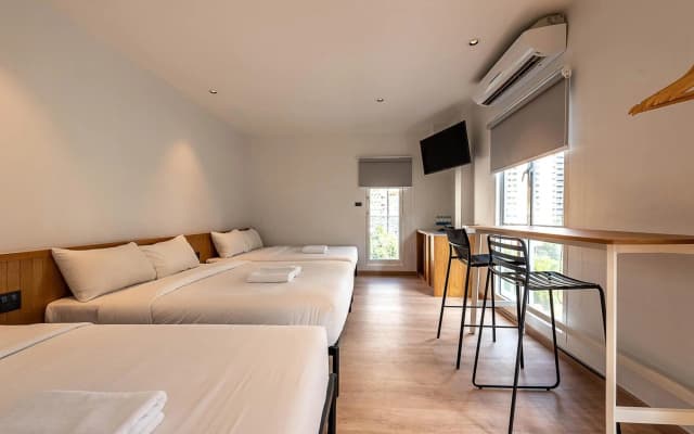 Boxpackers Pratunam Hotel - photo 3