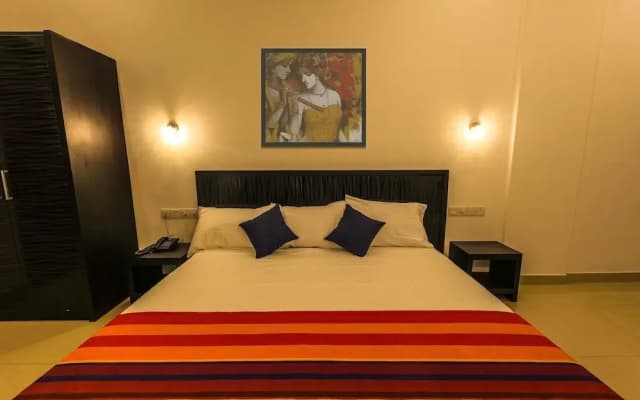 Capital O 491 Golden Peir City Hotel - photo 2