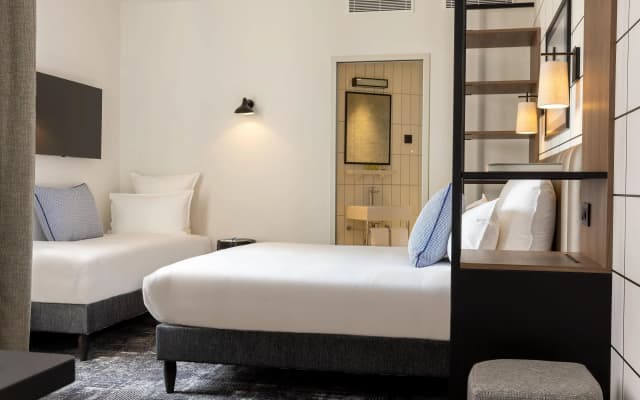 Hotel Moderniste - photo 3