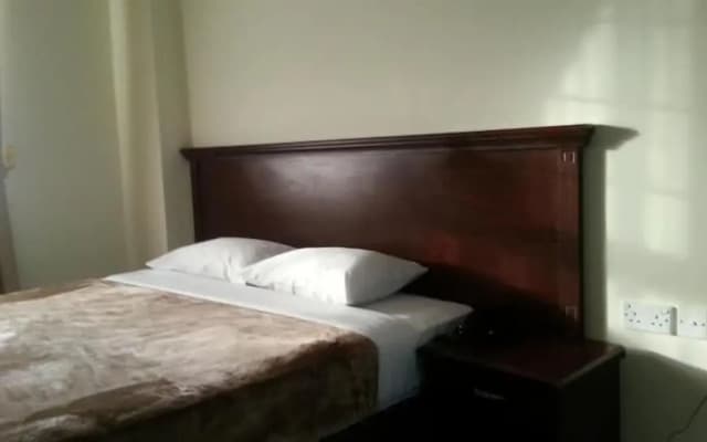 Jarzez Hotel Apartments - photo 5