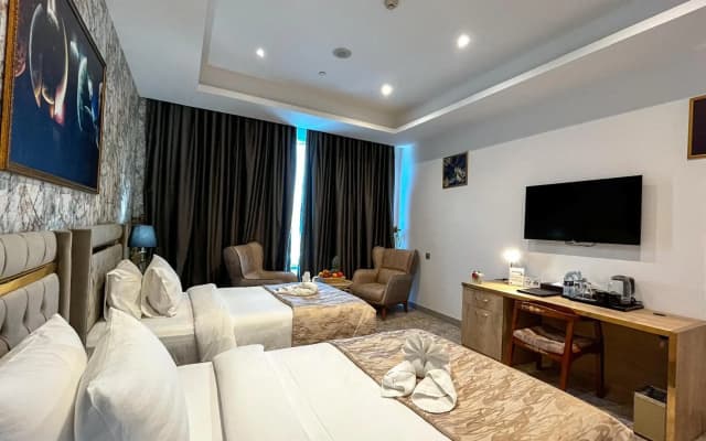 Al Mansour Plaza Hotel - photo 2