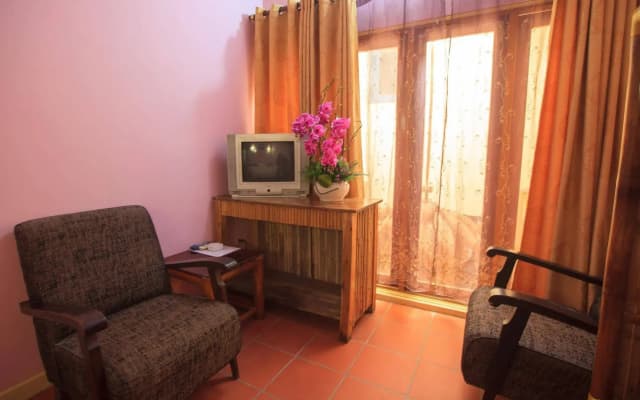 Bamboo Hotel - photo 4