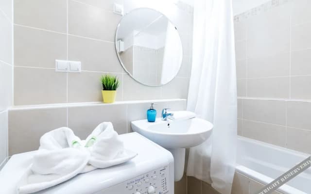 Gozsdu Suite Apartment - photo 2