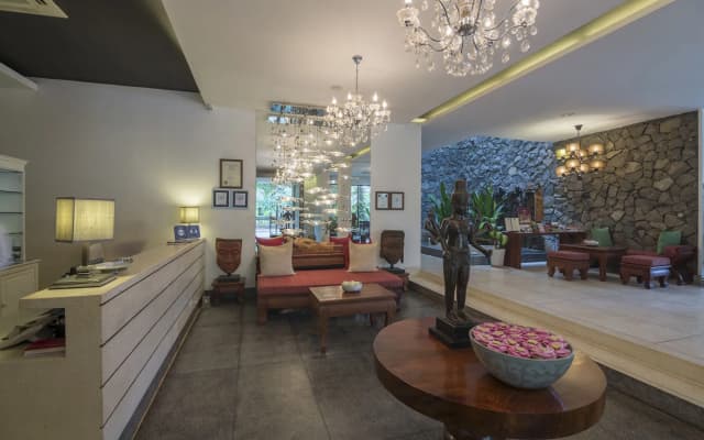 Nita By Vo Luxury Hotel - photo 2