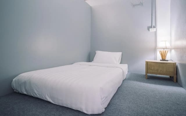 Nalada Hostel - photo 4