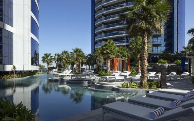 Paramount Hotel Dubai - photo 3