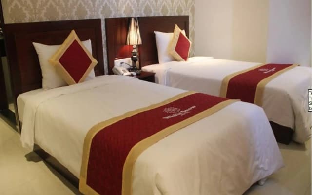 White Snow Hotel - photo 3