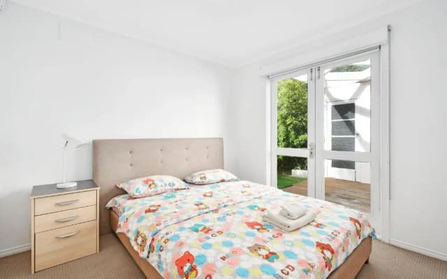 Lovely 3 bedroom unit - photo 3