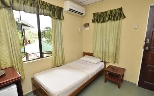 Endau Beach Resort - photo 2