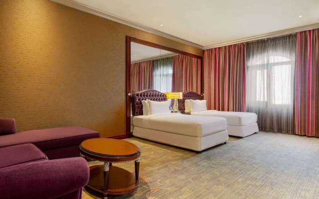 Grand Regency Doha, Trademark Collection by Wyndham - photo 2