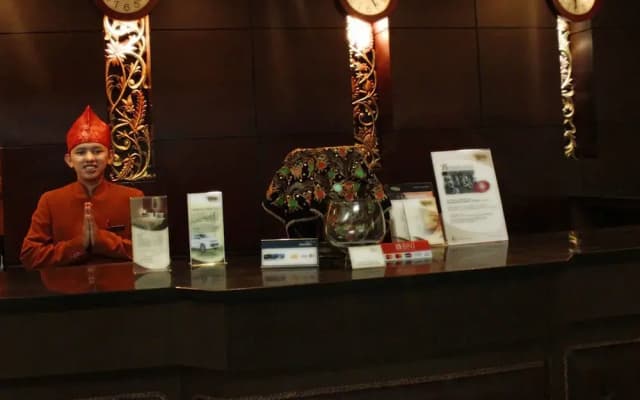 Balairung Hotel Jakarta - photo 2