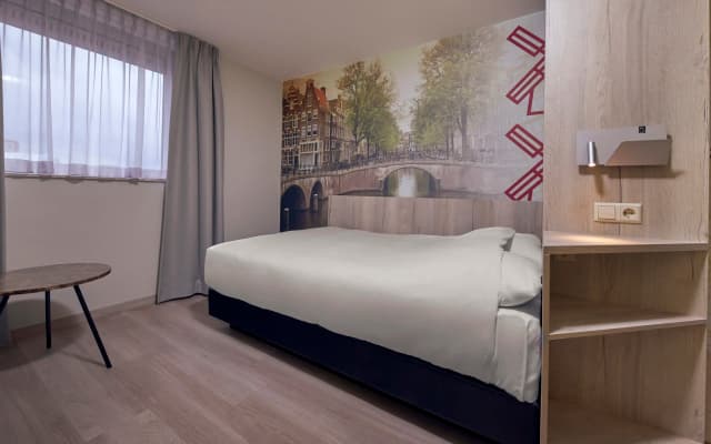 Inntel Hotels Amsterdam Centre - photo 4
