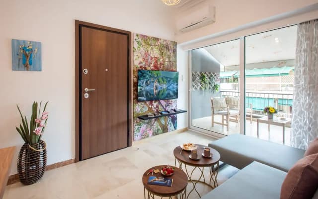 Blue Ark Boho Stay at Acropolis - photo 3