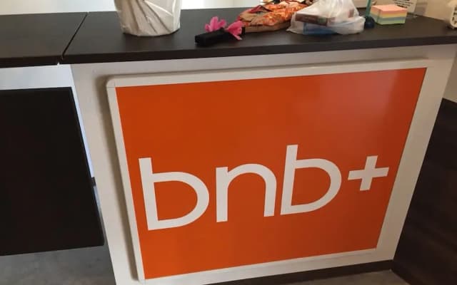 bnb+ Shinbashi - Hostel - photo 5