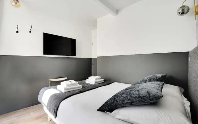 Cosy Studio for 2P With A/C - Near Montmartre - photo 2