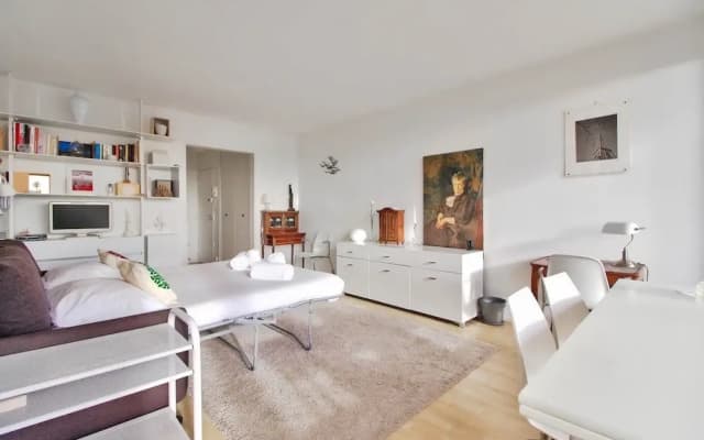 Nice 2 rooms with Patio - Effeil Tower close by - photo 4