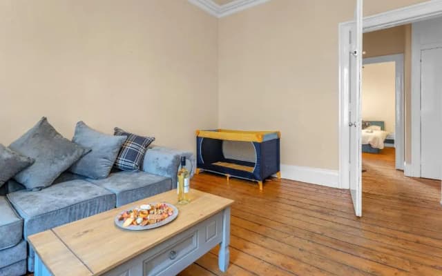 Edinburgh City Centre Jasmine Apartment -SLEEPS 7 - photo 5