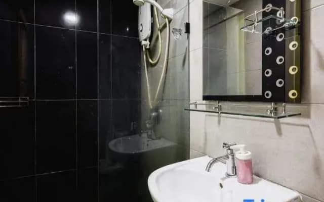 Avenue D'Vogue Seksyen 13 by Airhost - photo 4