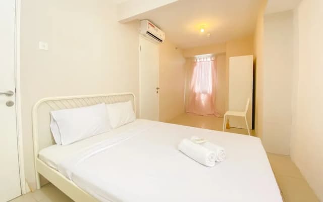 Nice Comfortable 2Br Apartment At Bassura City - photo 2