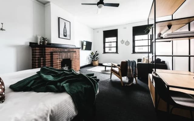 Sydney Park Hotel - photo 4