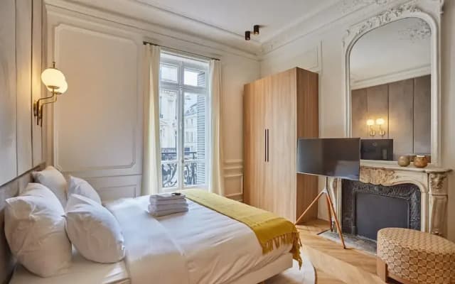 4 Rooms Apartment Opera Vendome - photo 2
