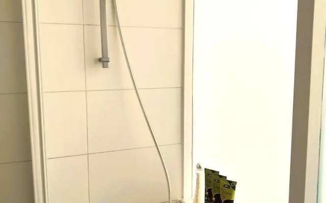 Cozy Amsterdam Apartment - Great Location! - photo 4