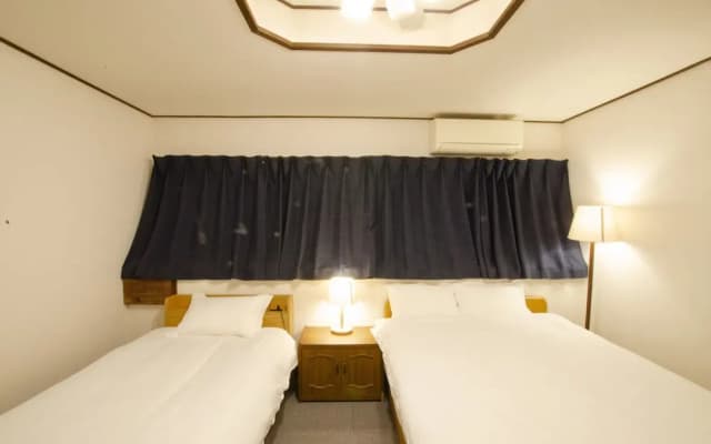 Kawabata - photo 2