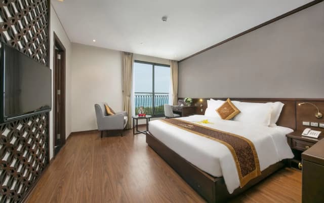 Cosmos Hotel Danang - photo 5