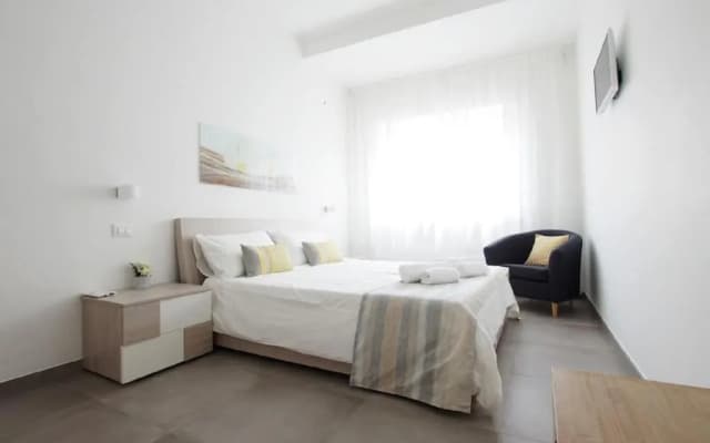 Franca's Home - photo 2