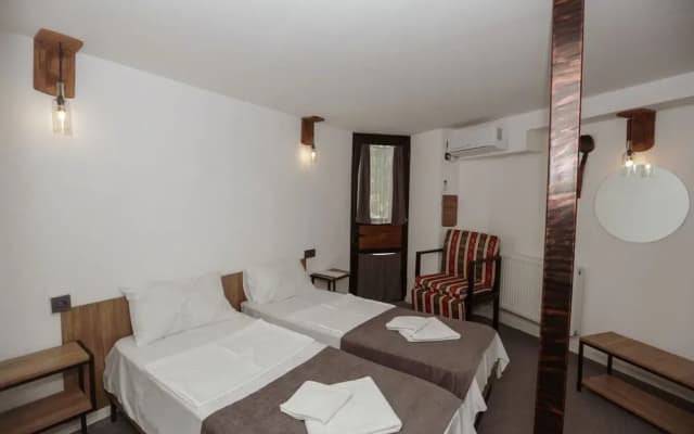 Hotel Baratashvili 12 - photo 5