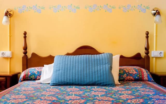 Hostal Pensio 2000 - photo 5