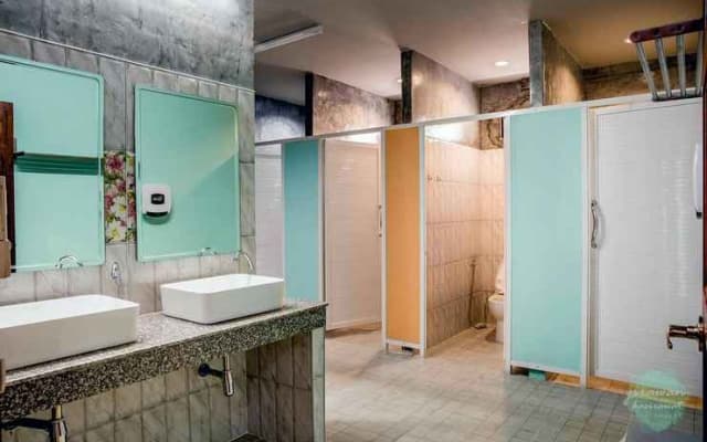 The Guest Hotel - photo 2