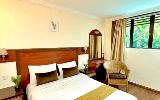 Melur Inn Hotel - photo 2
