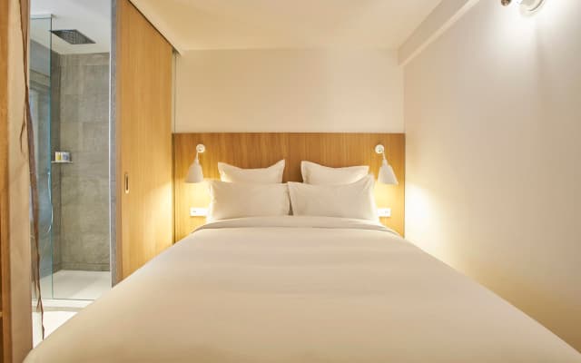 9Hotel Republique Hotel - photo 3