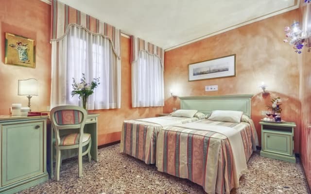 Hotel Firenze - photo 4