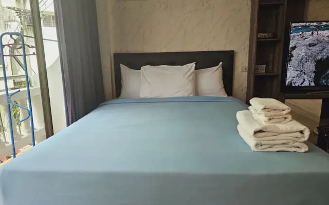 Patong Central Residence & Apartment - photo 3