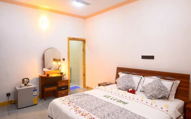 Ukulhas Breeze Inn - photo 3
