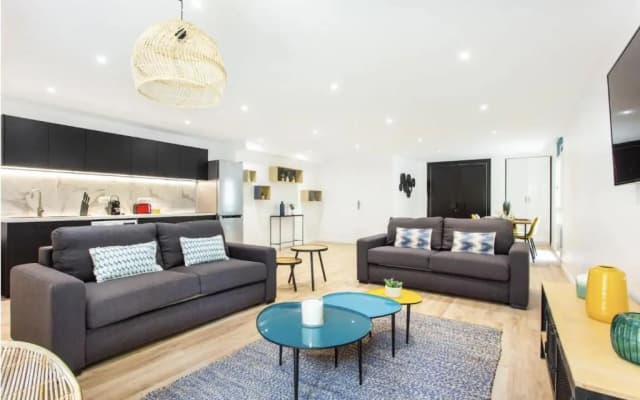 Cmg Residence Buttes Chaumont - Botzaris - photo 2