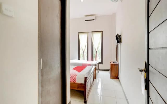 OYO 3156 Hotel Warta Dua - photo 5