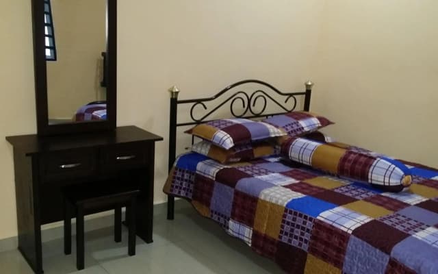 IsMa Lumut Homestay - photo 4
