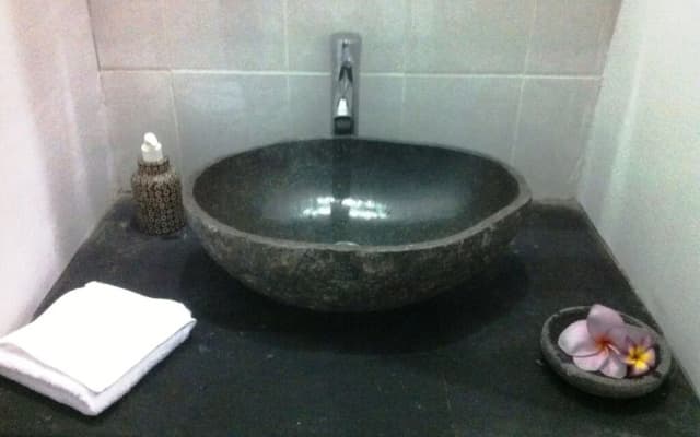 Villa Agung Rakas - photo 2