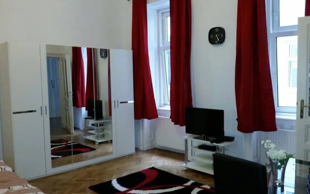 Goldfisch Apartment Central Park - photo 3